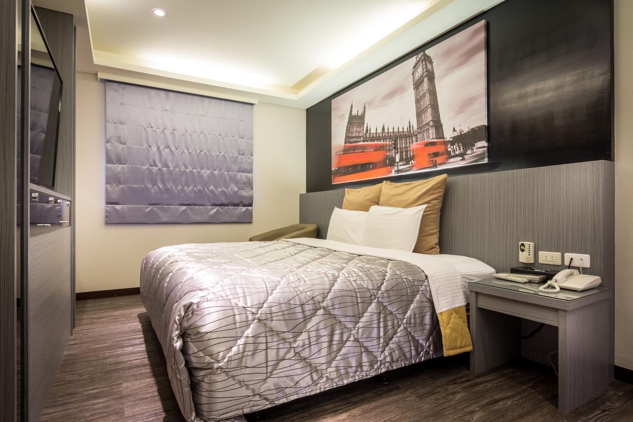 Carnival Motel ไทเป ภายนอก รูปภาพ