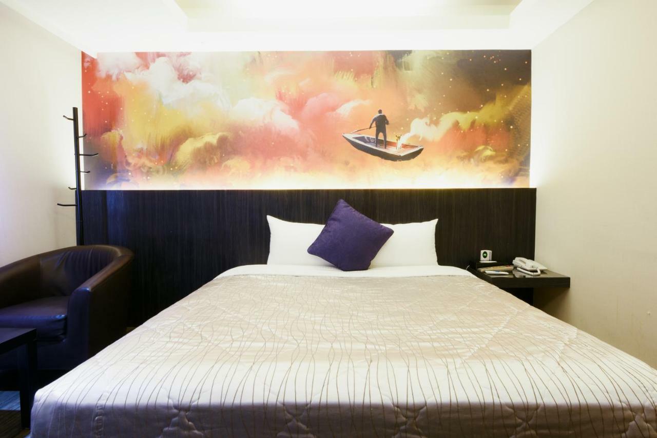 Carnival Motel ไทเป ภายนอก รูปภาพ